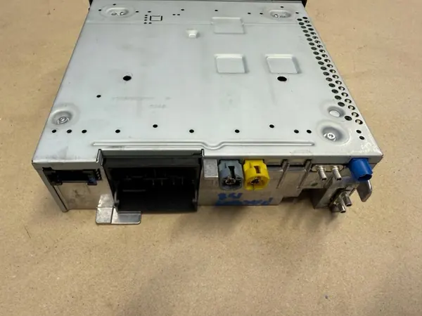 VW Passat B8 Navigering DVD-läsare OEM 5NA035042B image 5