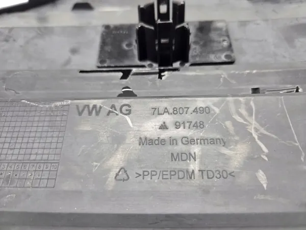 Griglia paraurti anteriore destra VW Transporter T6 7LA807490 image 3