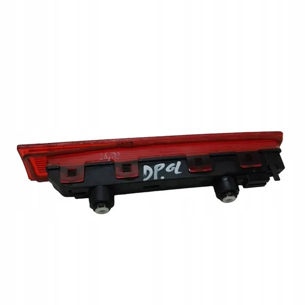 Luz de Parada Transporter Lado Direito Usada OEM 7H0945097C image 5