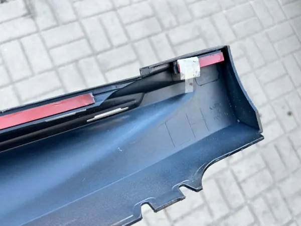 Audi A4 B9 Allroad Quattro Linker Drempelstrip OEM 8W9853855E image 9