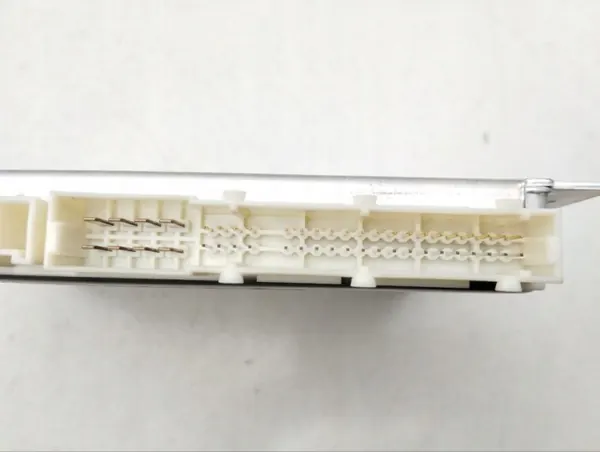 Porsche Cayenne ilma-ripustusmoduuli OEM 7P0907553AB image 3