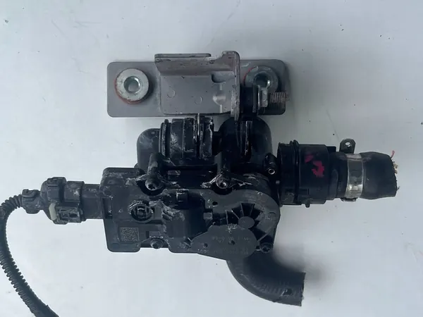 FIAT 500E elektrisk termostat vätskesensor 2022- image 2