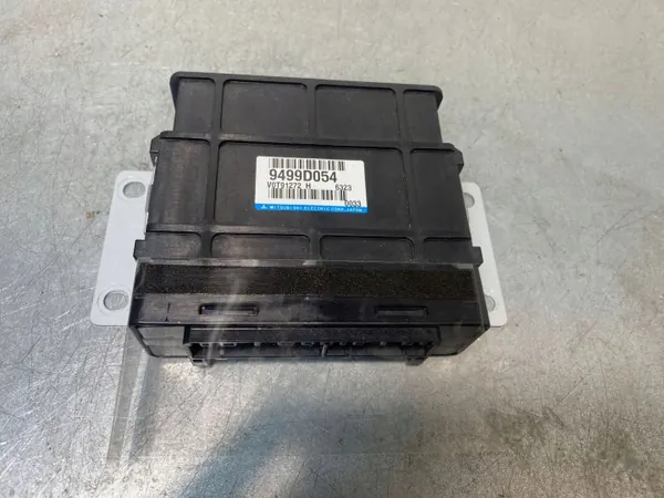 Módulo Batería Mitsubishi Outlander III OEM 9499D054 image 2