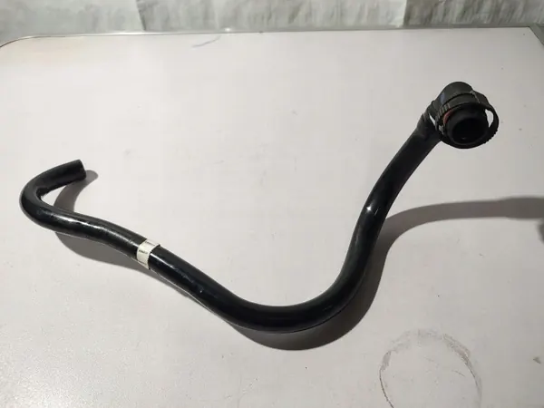 BMW X5 G05 Putki OEM U1743992301 - Käytetty image 2
