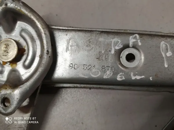 Régulateur manuel de vitre Opel Astra H OEM 90521870 image 3