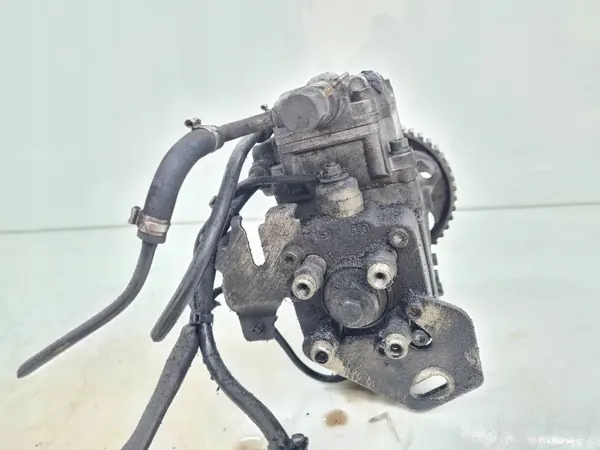 Volkswagen OE 028130115A gebruikte inspuitpomp image 4