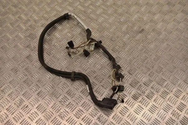 Rampas inyectoras BMW 1 (F20) 7649087 2.0L 2011 image 2