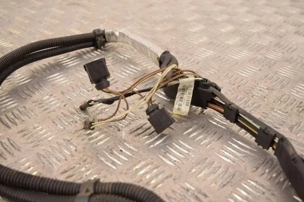 Rampas inyectoras BMW 1 (F20) 7649087 2.0L 2011 image 3