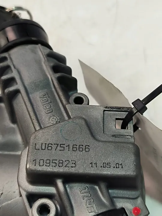 Clé de contact BMW OEM LU6751666 pour E39 525 D image 3