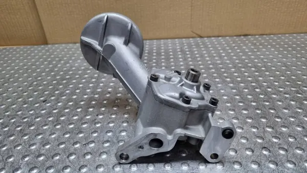 Oliepomp OEM 059115105AD voor Audi 2.7 V6 TDI image 3