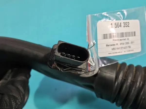 Luftflödesmätare OEM A6420946397 för Mercedes ML W164 image 9