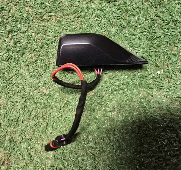 Ladeklappensensor Porsche OE 9J1962237B Gebraucht image 2