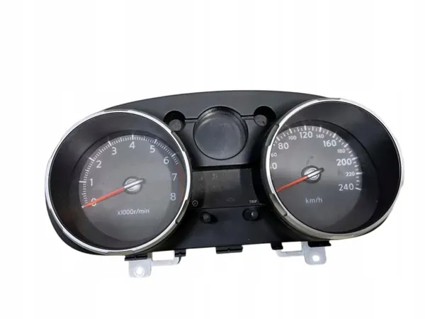 Reloj Nissan Qashqai Gasolina usado OEM JD01E image 2