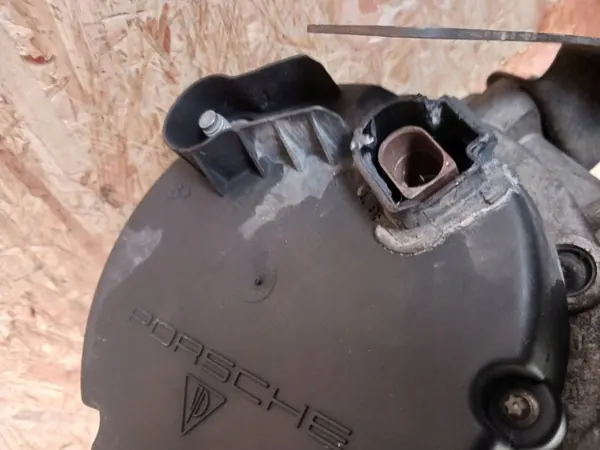 Vaihtovirtageneraattori Porsche Cayenne 03-07 94860301502 image 2