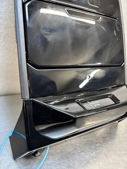 OEM 969813460R Lâmpada Iluminação Renault - Usado image 5