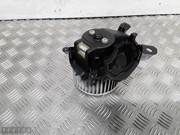 Fiat Punto verwarmingsblazermotor ventilator OEM 5d3330100 image 2