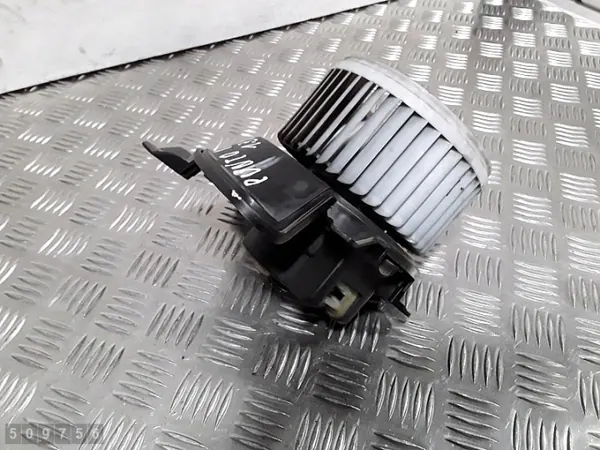 Fiat Punto verwarmingsblazermotor ventilator OEM 5d3330100 image 8