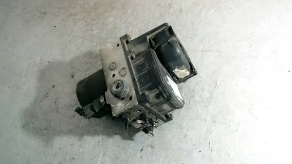 Pompe ABS OEM 3U0614517D pour Skoda Superb 1.9TDI image 2