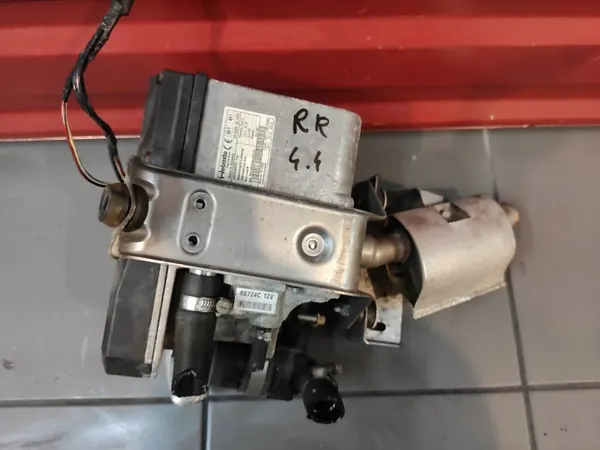 Webasto-Umwälzpumpe OEM XH42-9J294-CB für Range Rover image 3