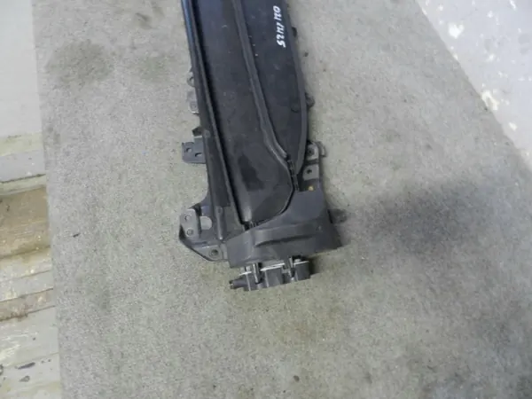 Porsche Taycan Volet Radiateur Droit OEM 9J1121754D image 4