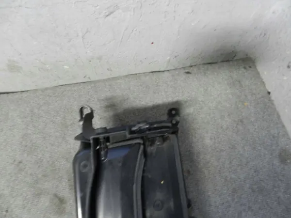 Porsche Taycan Volet Radiateur Droit OEM 9J1121754D image 7