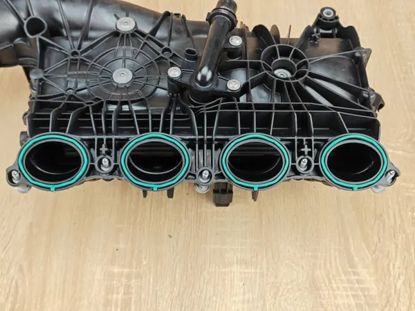 Colector de admisión usado OEM 8647975 para BMW B48 image 6