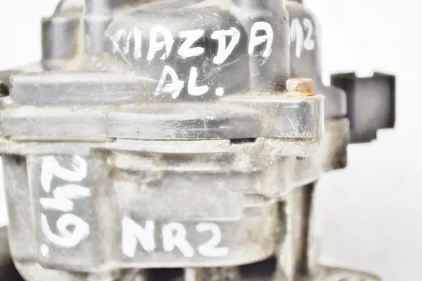 Bobina de encendido usada OEM D4T8902 B3C72902 Q5 image 3