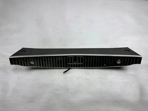 Cobertura borda porta-malas Mercedes-Benz S W222 OEM A2226900941 image 2