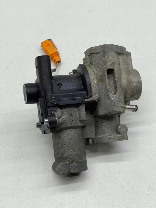 EGR-venttiili AUDI A5 8T A4 B8 3.0 TDI OEM 059131501H image 5
