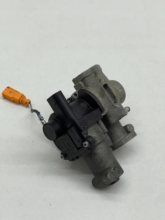 EGR-venttiili AUDI A5 8T A4 B8 3.0 TDI OEM 059131501H image 6