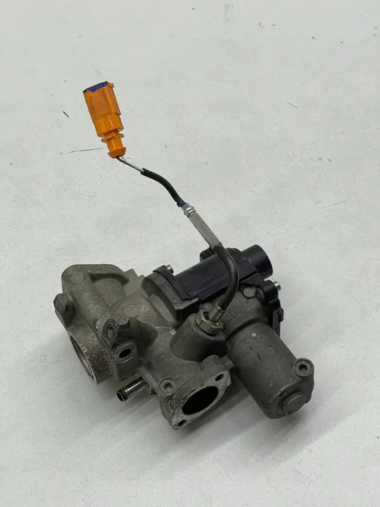 EGR-venttiili AUDI A5 8T A4 B8 3.0 TDI OEM 059131501H image 9