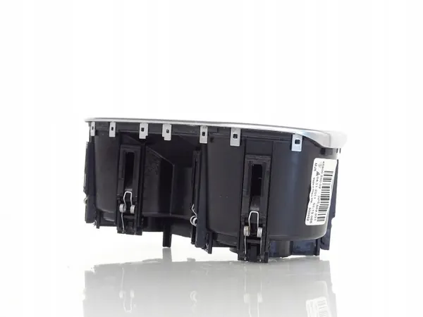 Juomahaltija OEM 7P5862531 Porsche Cayenne II 7P:lle image 2