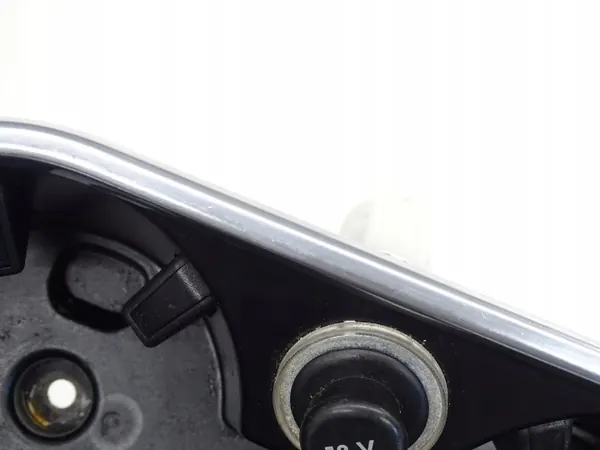 Juomahaltija OEM 7P5862531 Porsche Cayenne II 7P:lle image 7