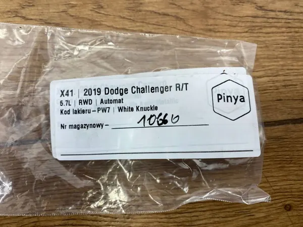 Prise allume-cigare Dodge Challenger 2015+ OEM GNIAZDOZAPALCHALL image 7
