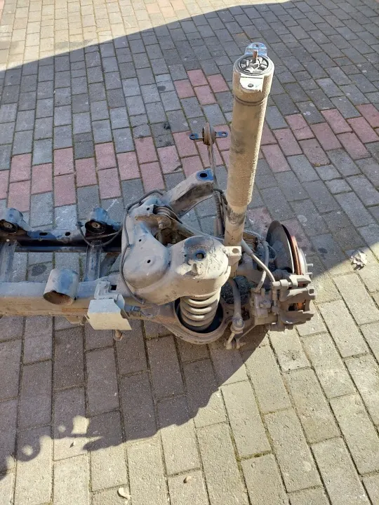 Ford Kuga MK2 Lift 4x4 Achtervering Kit OEM image 3