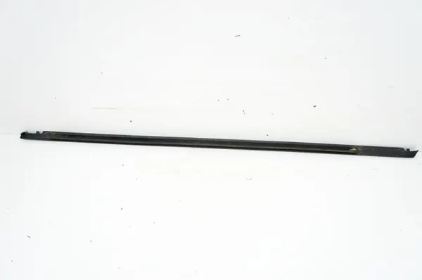 OEM 31424365 Volvo XC40 T3 Rechter Voordeur Raamprofiel image 3