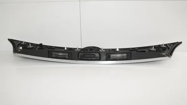 OEM 360188180 Revestimento Portão Opel Meriva B 2010-2013 image 6