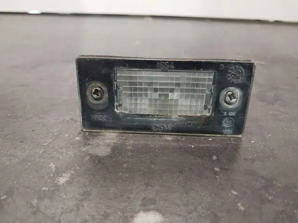 OEM 8D9943021F Plafonnier Audi A3 8L Tableau de Bord image 8