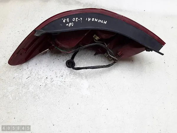 Luz trasera derecha 2008 Hyundai I20 image 3