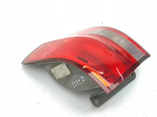 Jeep Grand Cherokee 2013 Luz trasera lado derecho OEM image 8