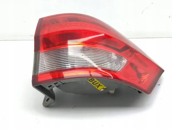 Jeep Grand Cherokee 2013 Luz trasera lado derecho OEM image 9