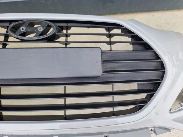 HYUNDAI VELOSTER TURBO Paraurti Anteriore image 3