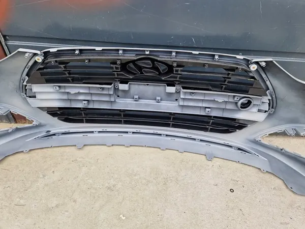 HYUNDAI VELOSTER TURBO Paraurti Anteriore image 7