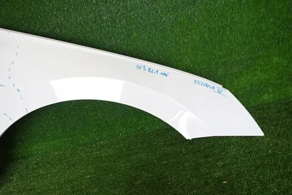 Fram höger skärm SKODA OCTAVIA IV image 2