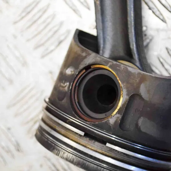 Kolv Mercedes-Benz Sprinter W906 2008 image 5