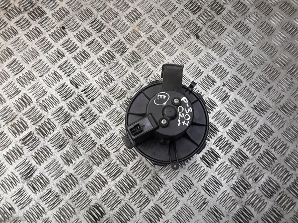 Ventilateur de chauffage Peugeot OEM 593220400 - Occasion image 4