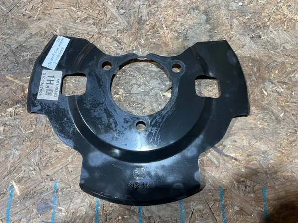Mazda MX-5 ND Taka-oikea jarrukilpi OEM S2601A018 image 2