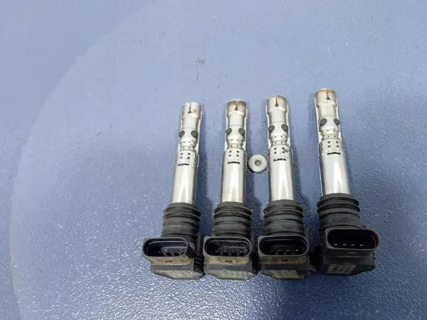 Bobinas de ignição VW Passat B5 FL 1.8T 0986221024 AWM image 3