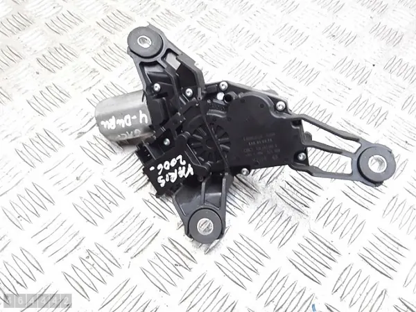 Toyota Yaris vindrutemotor OEM 0390201825 image 4
