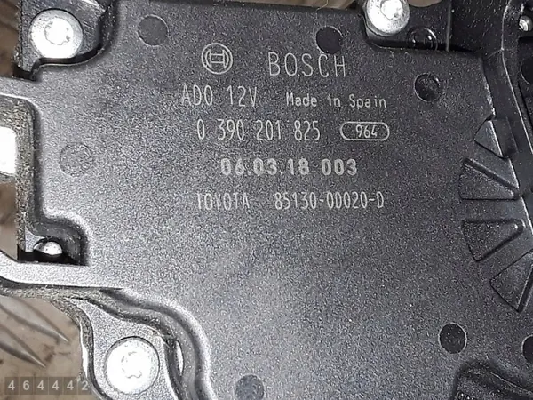 Toyota Yaris vindrutemotor OEM 0390201825 image 5